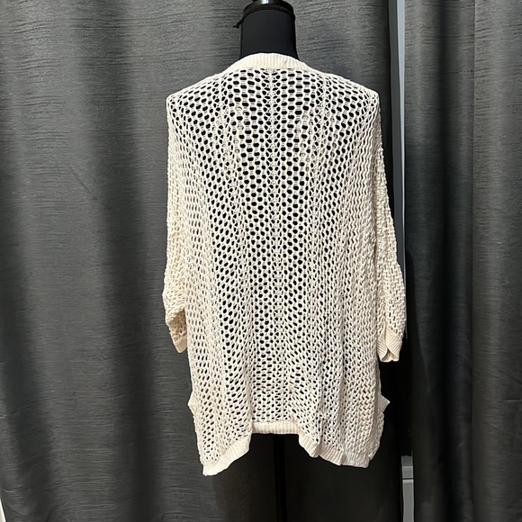 Beige knit cardigan - Picture 2 of 3